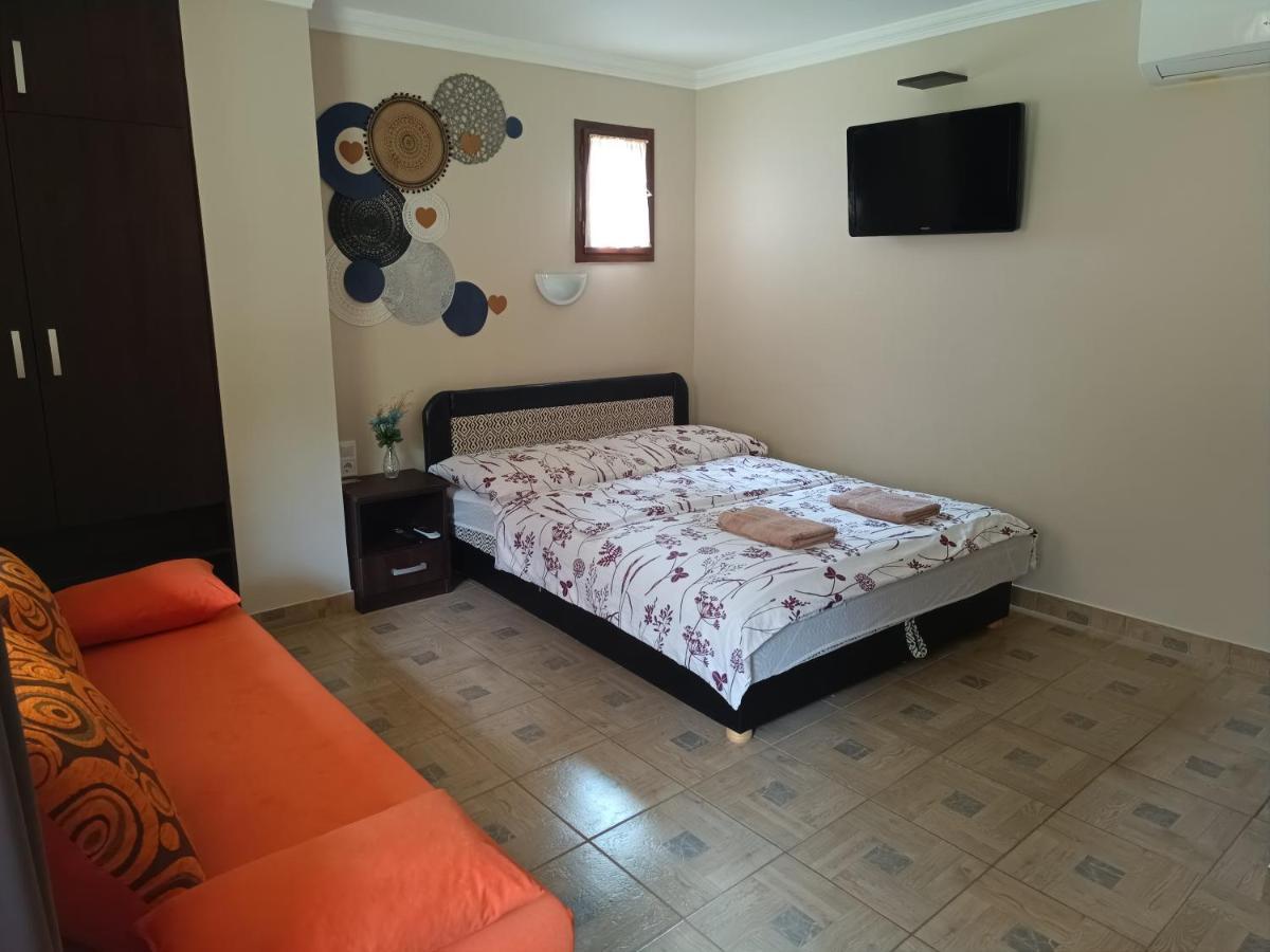 Apampa Apartman Хайдусобосло Экстерьер фото